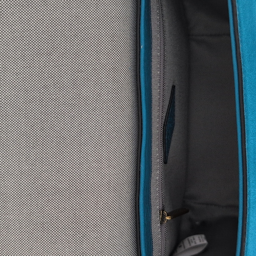Fossil Suede Boho Small Crossbody Bag - Picture 5 of 10